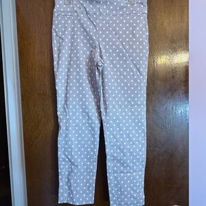 Attyre Gray and White Polka Dots Capris - Womens Size 10 Petite